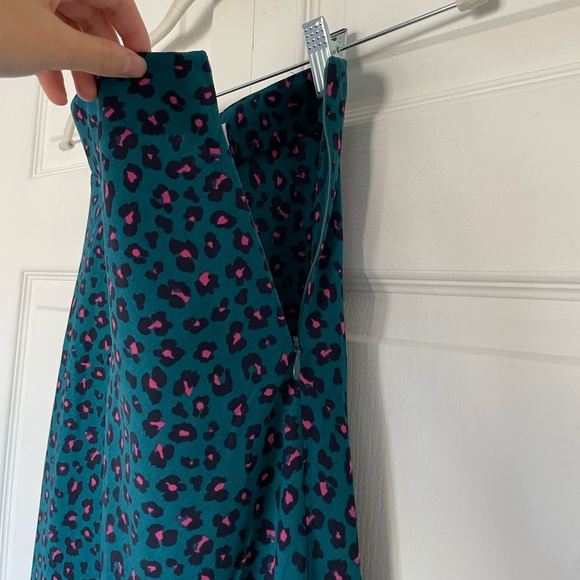 Green Cheetah Print Midi Skirt - Picture 4 of 8